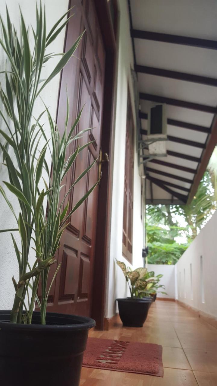 Ranga Villa Hikkaduwa Bagian luar foto